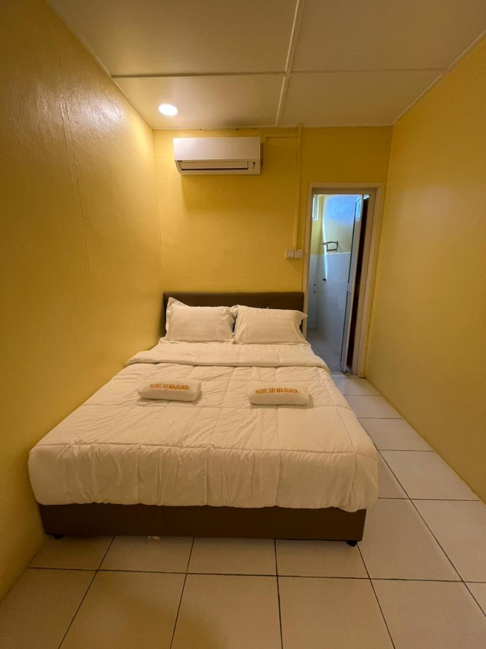 Hotel Sri Maju Jaya Kota Bharu Exteriör bild
