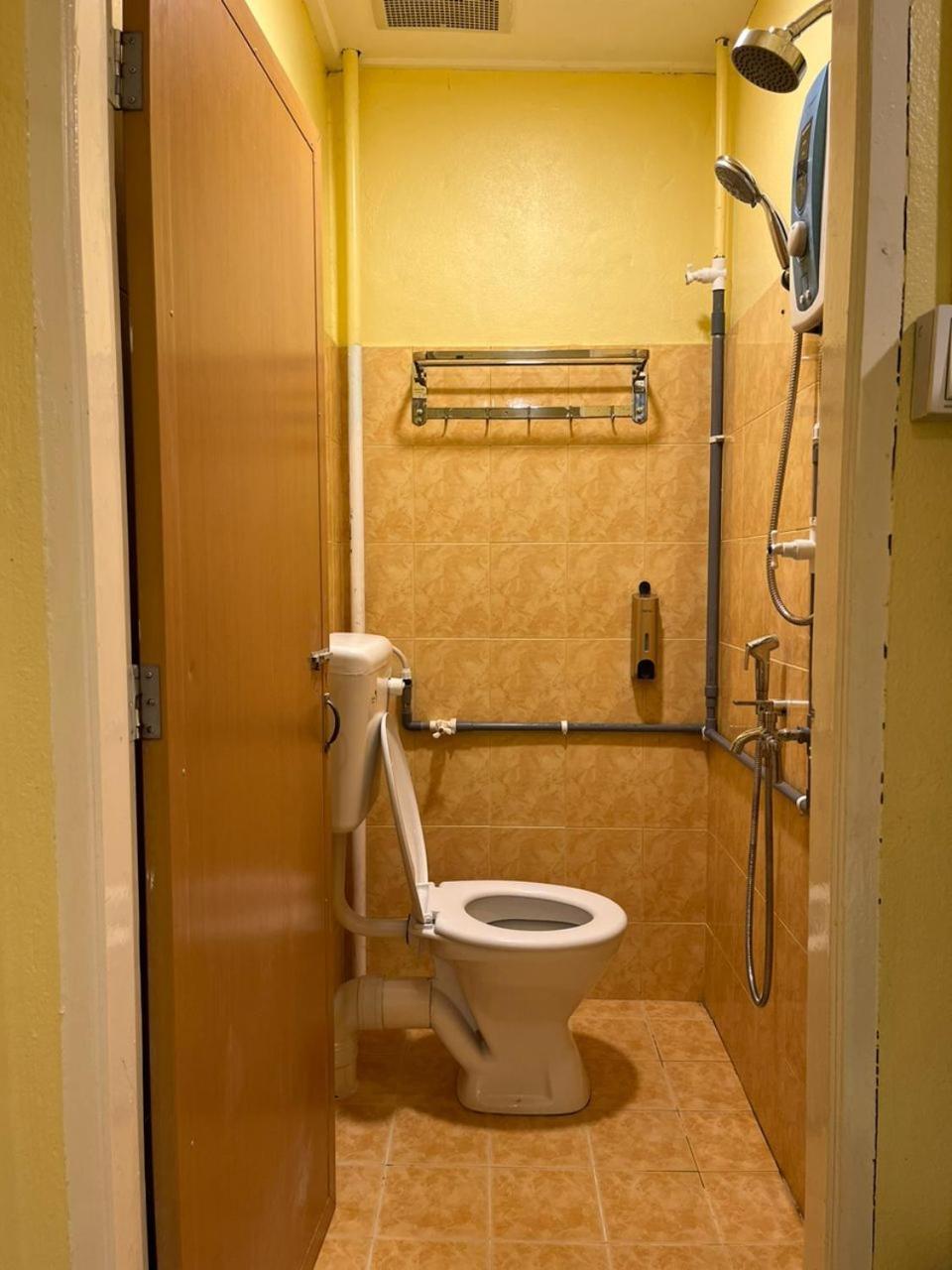 Hotel Sri Maju Jaya Kota Bharu Exteriör bild