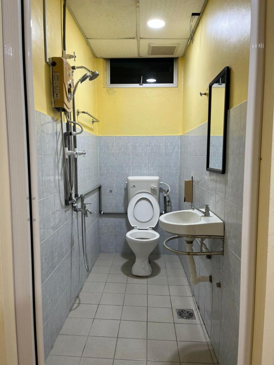 Hotel Sri Maju Jaya Kota Bharu Exteriör bild